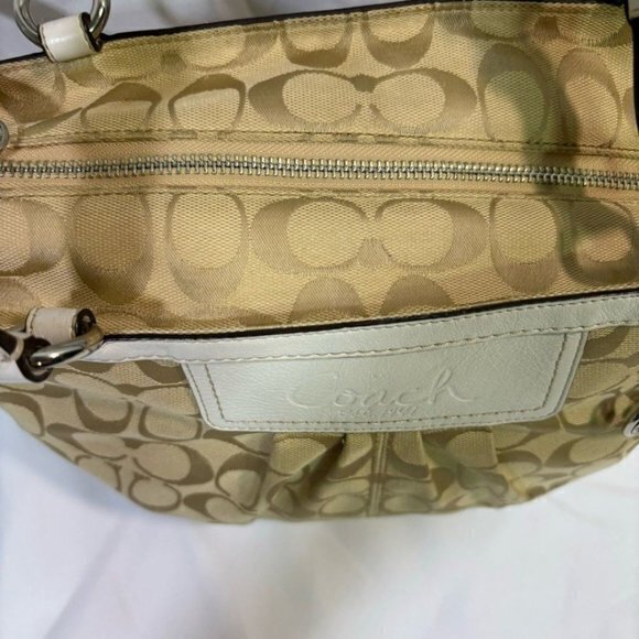 COACH signature Tan/white Shoulder Bag - Picture 3 of 12